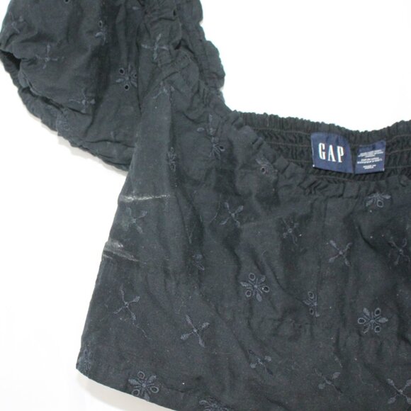 Gap Cotton Black Crop Top with Puffy Sleeves and Embroidered Patterns - Picture 2 of 4